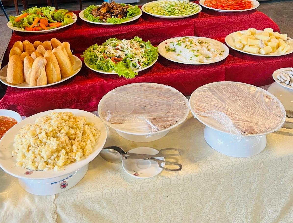 Thanh Thu 1 Hotel Tỉnh Kontum Zewnętrze zdjęcie